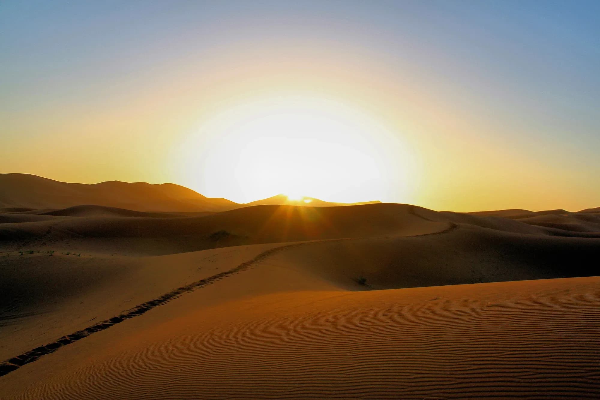 Amanecer sobre las dunas de Erg Chebbi, Merzouga