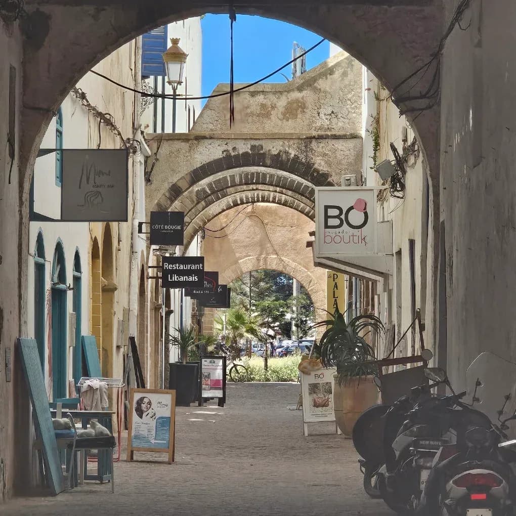 Archway and street in the Essaouira medina