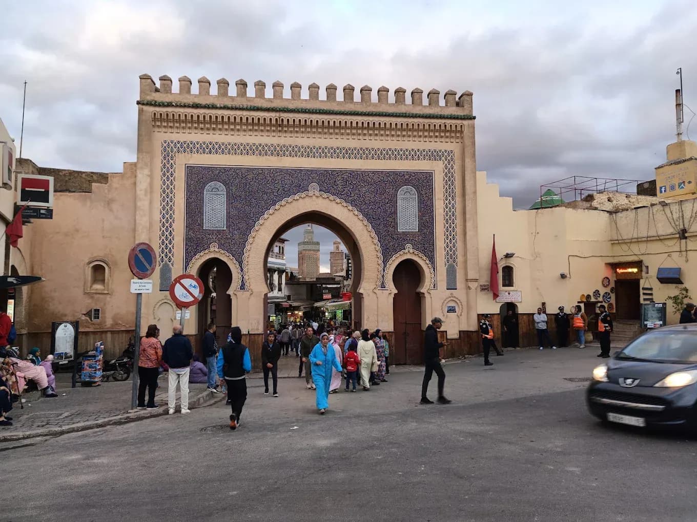 Bab Bou Jeloud gate, entrance to the Fez medina